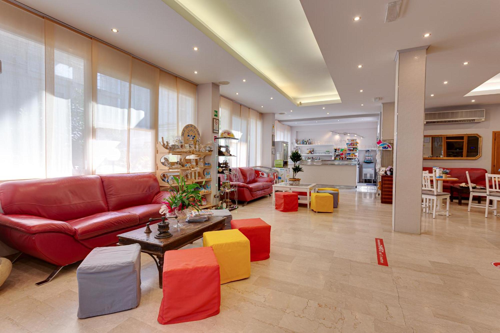 Hotel Kiss Cesenatico Eksteriør billede